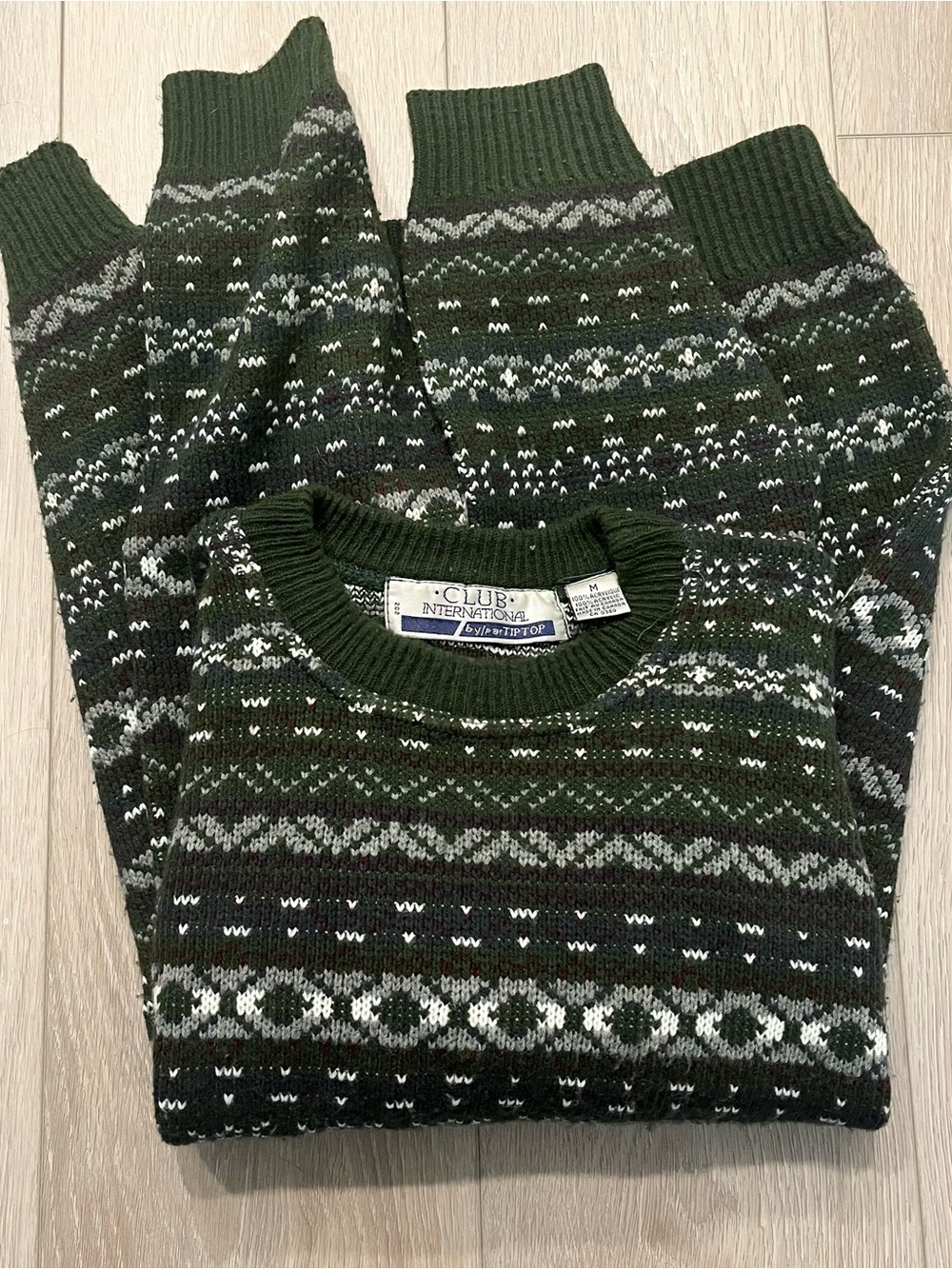 Vintage green geometric sweater